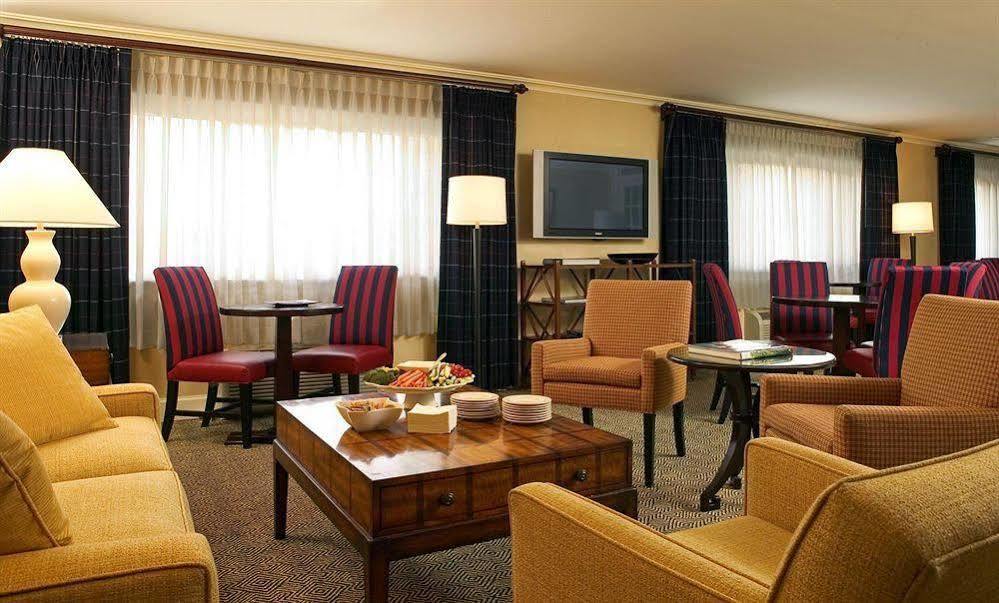 Sheraton Framingham Hotel & Conference Center Ngoại thất bức ảnh